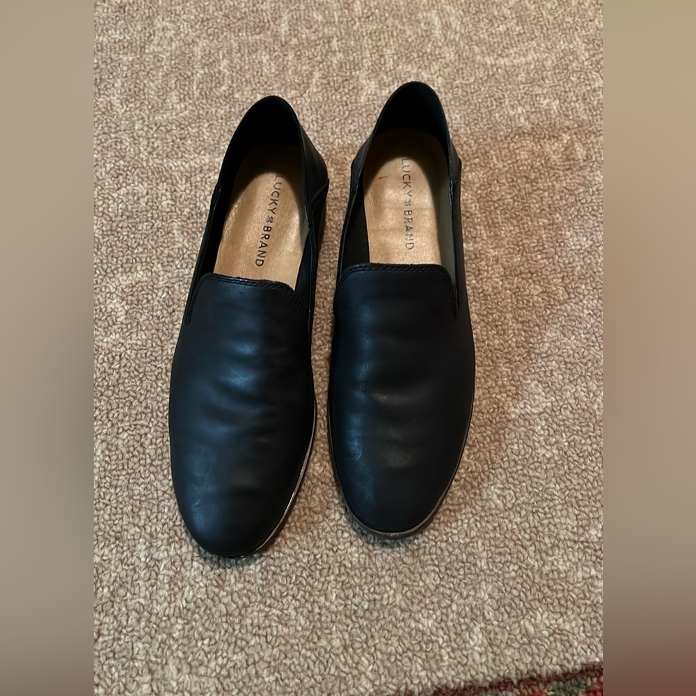 Women’s flats/ loafers. Leather